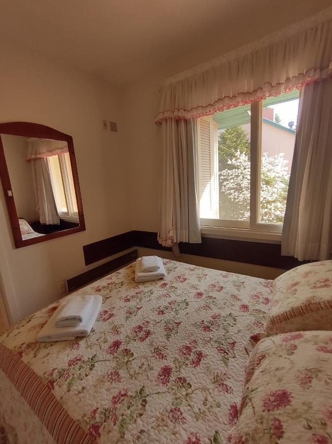 Agradável Apt 2Quartos para família próx ao Lago Negro - 4 min do centro- com churrasqueira Gramado Exterior foto