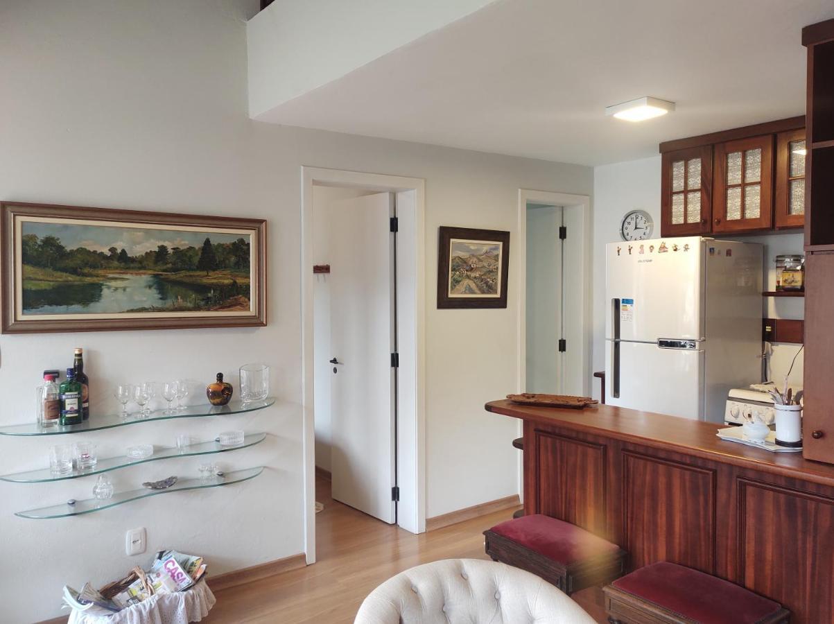 Agradável Apt 2Quartos para família próx ao Lago Negro - 4 min do centro- com churrasqueira Gramado Exterior foto